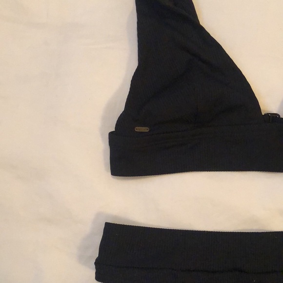 Swimsuit - Picture 2 of 3